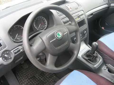 Skoda Octavia 2011 - ca si noua - Imaginea 5