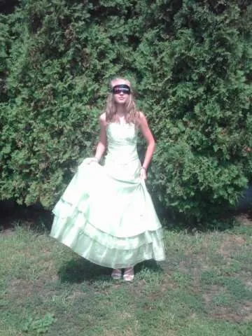 Rochie de gala deosebita - Imaginea 6