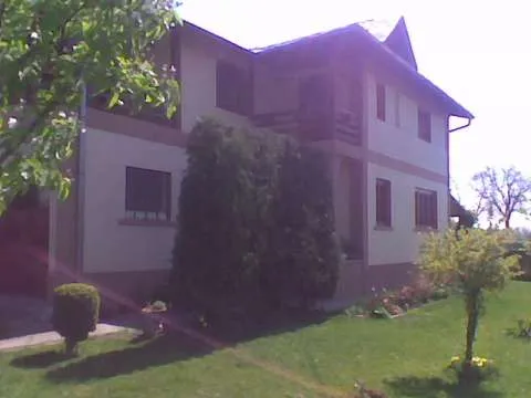 CASA DE VANZARE IN URLATI - Imaginea 1