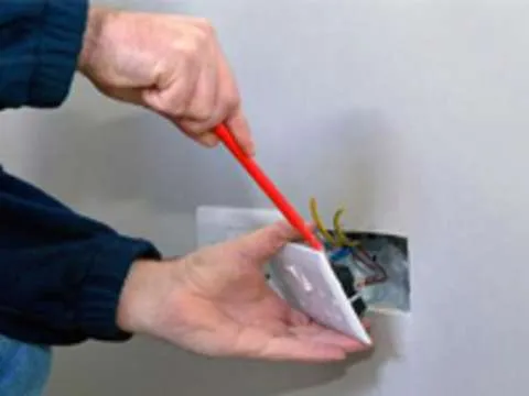 Electrician autorizat brasov-rasnov-ghinbav-codlea - Imaginea 1