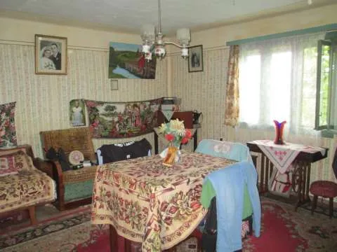 VAND Casa 2 camere + teren comuna Mihaileni - sat Vacaresti , Harghita - Imaginea 4