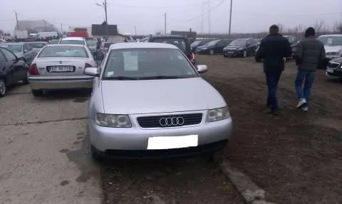 Audi A3 2001 - Imaginea 2