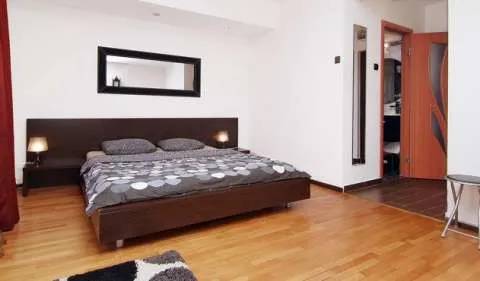 Cazare regim hotelier Bucuresti Piata Romana - Imaginea 1