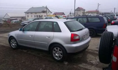Audi A3 2001 - Imaginea 1