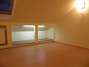 renovari apartamente si case