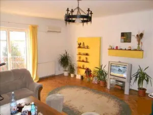 VAND APARTAMENT 3 CAMERE IN CENTRUL CLUJULUI