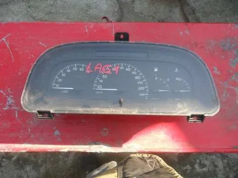 Vand ceas bord pentru Lag. 1 an 1998 - Imaginea 1
