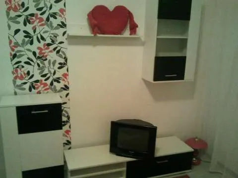INCHIRIEZ Apartament 3 camere loc GIURGIU - Imaginea 3