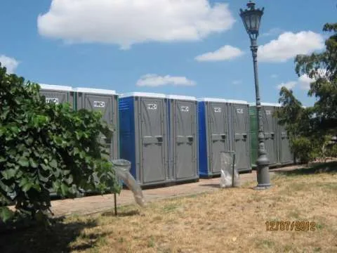 INCHIRIERI TOALETE ECOLOGICE IN PLOIESTI, BUCURESTI, TARGOVISTE, BUZAU, BRASOV , SIBIU - Imaginea 4