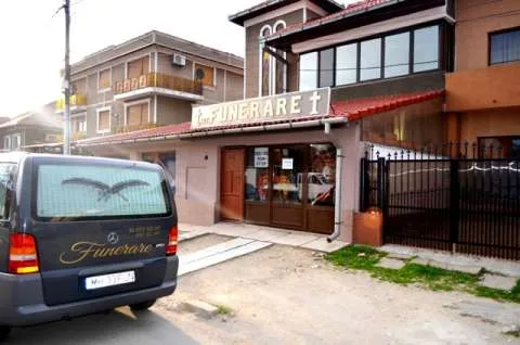 Funerare in Drobeta Turnu Severin! Cele mai avantajoase preturi! Transport funerar! - Imaginea 3