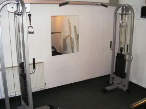 Aparaura completa sala de CULTURISM si FITNESS -Super oferta - Imaginea 4