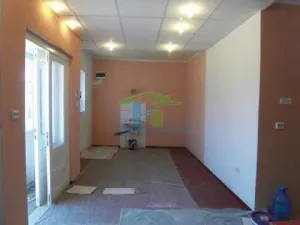 spatiu comercial plus eren intravilan urgent