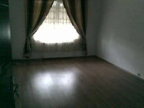 Inchiriez apartament 3 camere, 2 ba - Imaginea 3