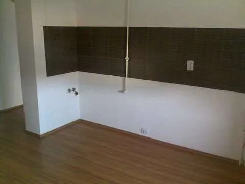 Inchiriez apartament 3 camere, 2 ba - Imaginea 4
