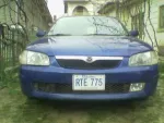 Mazda 323f diesel 2000 - Miniatura 2