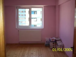 Vand apartament cu 2 camere