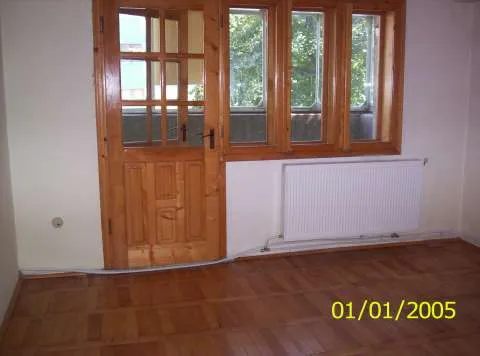 Vand apartament cu 2 camere - Imaginea 3