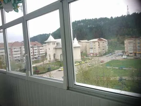 vand sau  schimb apartament 3 camere ultracentral cu garsoniera - Imaginea 3