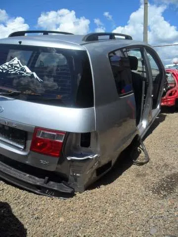 Dezmembrez kia carens an 1999 - Imaginea 3