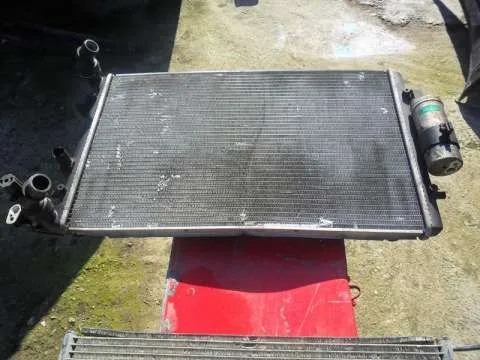 Din dezmembrari radiator apa pentru G. 4 - Imaginea 1