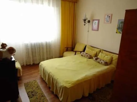 Apartament 3 camere, zona Restaurant Cina - Imaginea 1