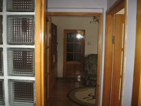Apartament 2 camere - Imaginea 3