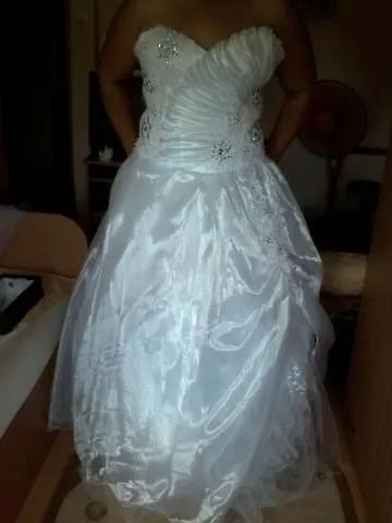 super Oferta Rochie de mireasa - Imaginea 1