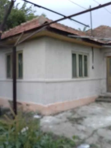 casa de vanzare pret avantajos - Imaginea 2