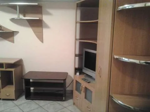 INCHIRIEZ IN REGIM HOTELIER GARSONIERA DE LUX CONSTANTA - Imaginea 1