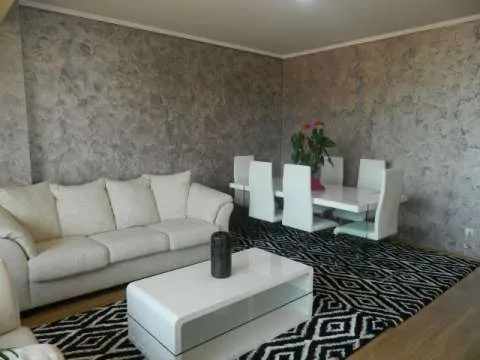 vand apartament 2 camere - Imaginea 3