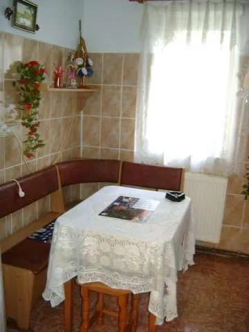 Apartament de inchiriat in Campina - Imaginea 2