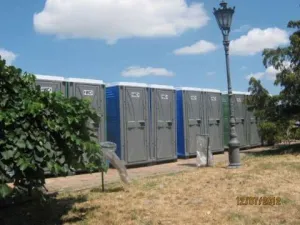 INCHIRIERI TOALETE ECOLOGICE IN TARGU JIU, ZALAU, DEVA, SIBIU, TIMISOARA, CARIOVA