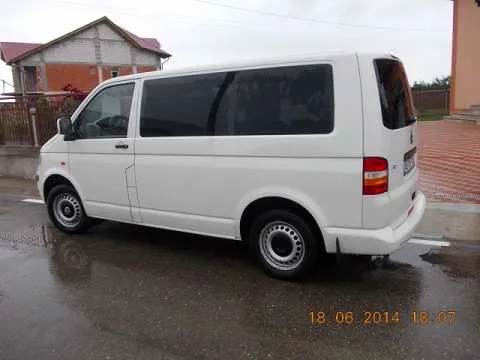 vand vw transporter T5, caravelle, 2008 full imatric 2014 - Imaginea 4