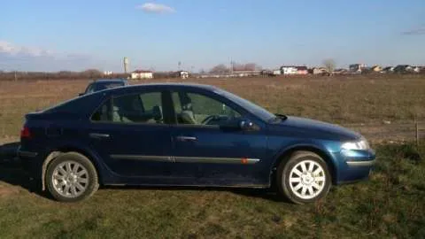 Dezmembrari Renault Laguna 2 - Imaginea 4