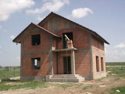 Vand Casa la Rosu in Giarmata Vii - Imaginea 1