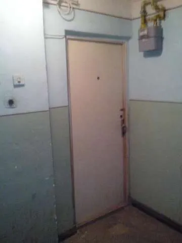 apartament 3  camere  decomandat nemodificat-Cugir- - Imaginea 2