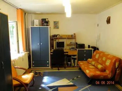 vand apartament 2 camere - Imaginea 3