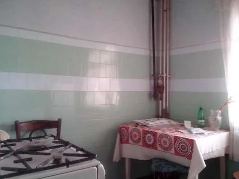 apartament 3  camere  decomandat nemodificat-Cugir- - Imaginea 5