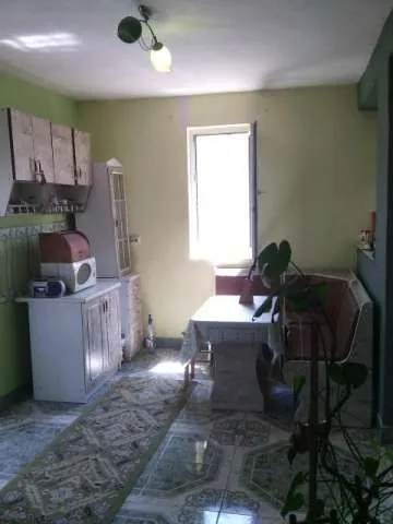 vanzare casa - Imaginea 3