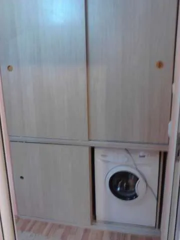 Vand ap. 2 camere Brosteni - Imaginea 6
