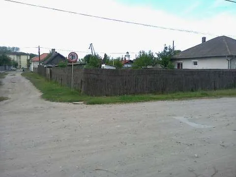Vand teren Delta Dunarii (rezervatie naturala), langa Marea Neagra si plaja Sulina - Imaginea 2
