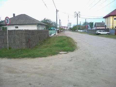 Vand teren Delta Dunarii (rezervatie naturala), langa Marea Neagra si plaja Sulina - Imaginea 6
