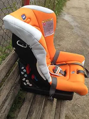 Scaun auto copii chicco artsana - Imaginea 3