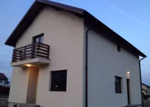 Casa in zona Carrefour Militari,plata in 2 rate.