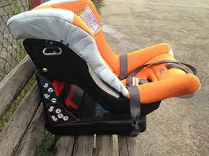 Scaun auto copii chicco artsana - Imaginea 4