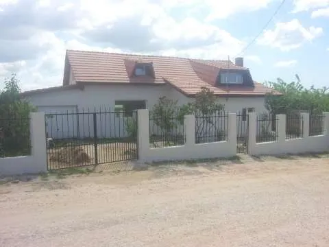 casa 5 camere Gheorghe Doja  - Imaginea 1