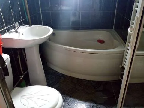 inchiriez apartament cu 2 camere - Imaginea 7