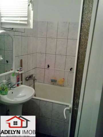 tulcea - apartament 2 camere, zona neptun 5