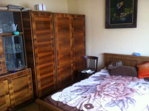 vand apartament 10