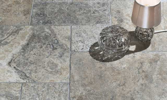 travertin gri Medias